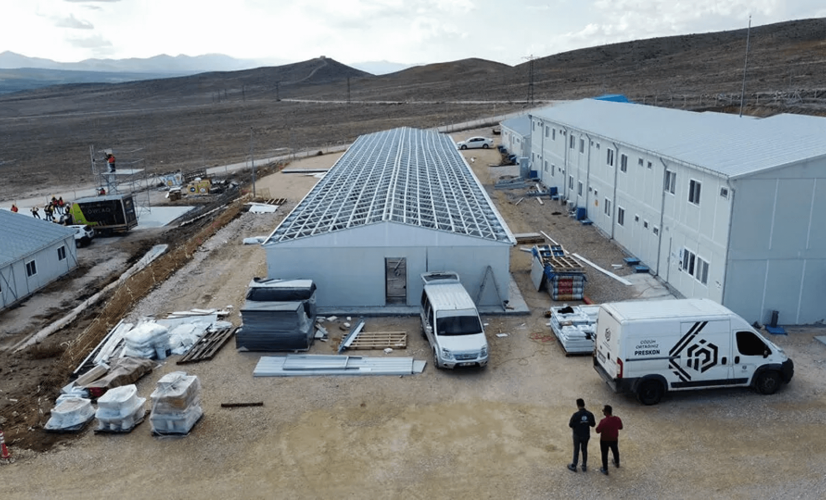 Prefabrik Yemekhane ve Yatakhane Birlikte Kullanılabilir Mi?