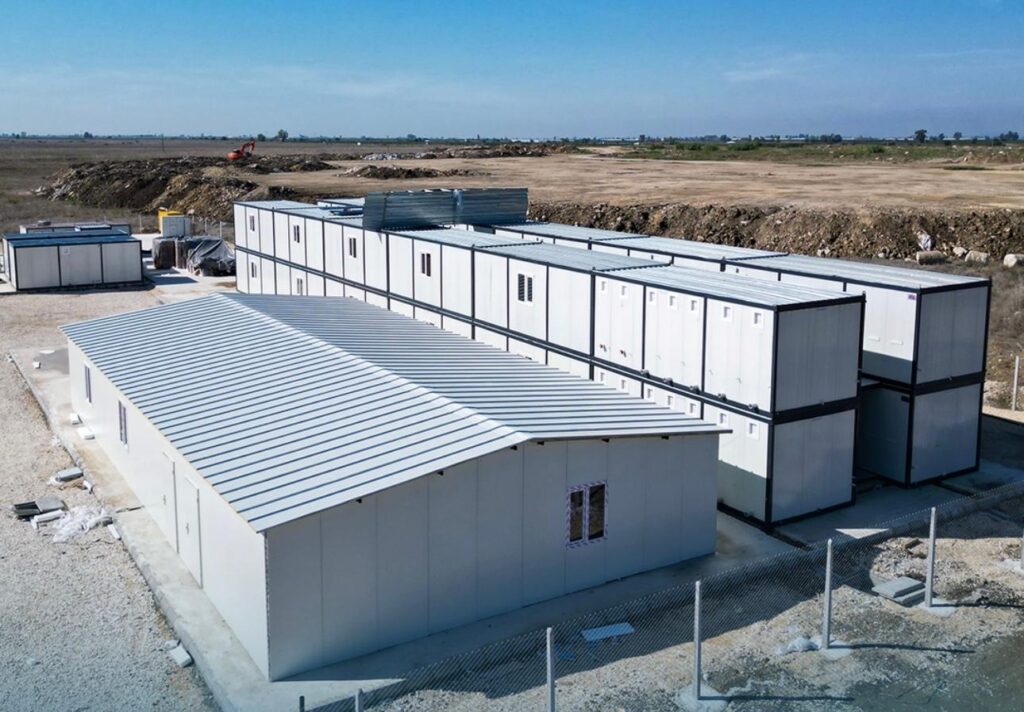 616 m² Birleşimli Konteyner Ofis Binası Projesi