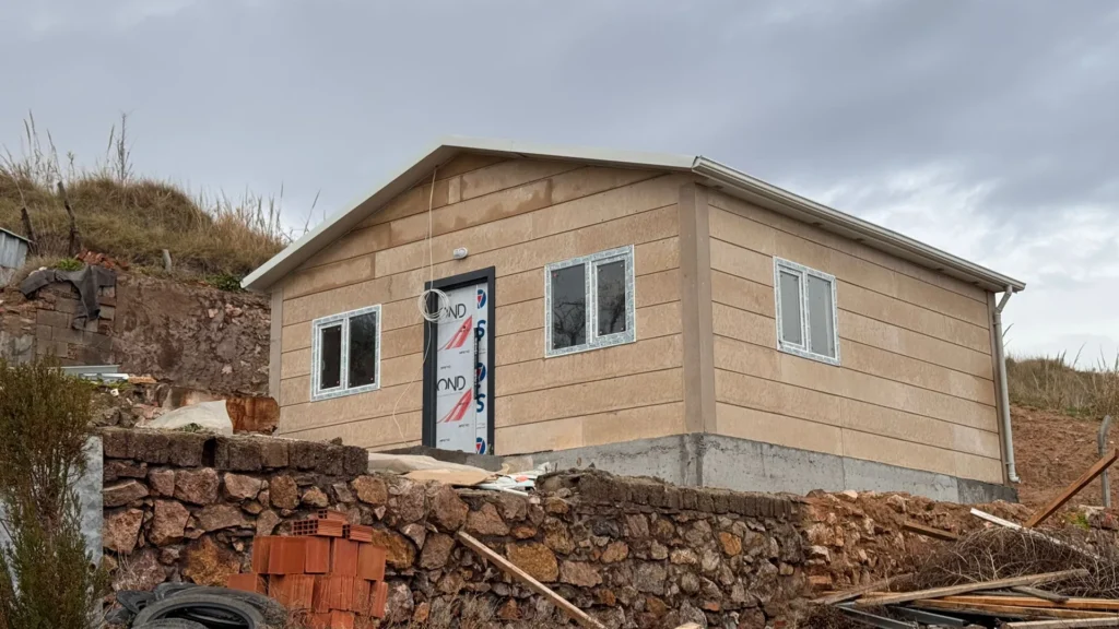 49 m² Balıkesir Özel Kaplamalı Prefabrik Konut