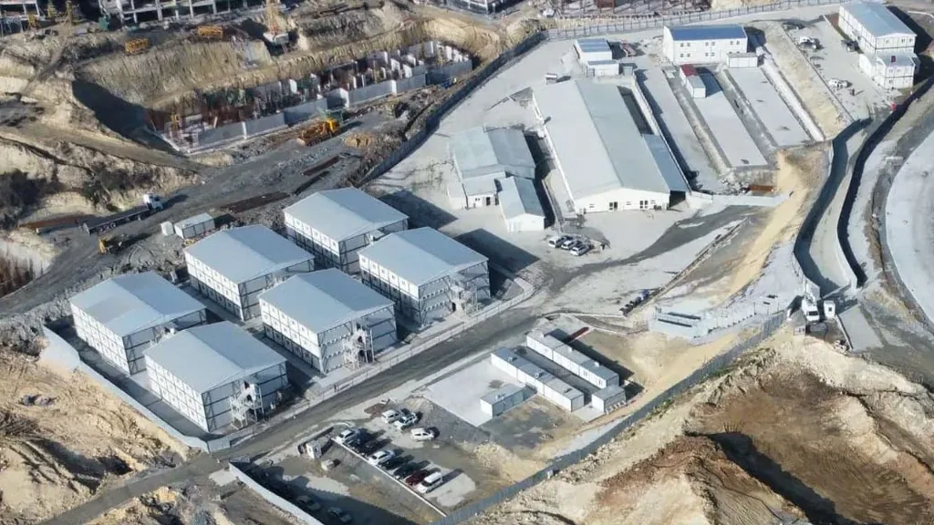 8485 m² Cevahir